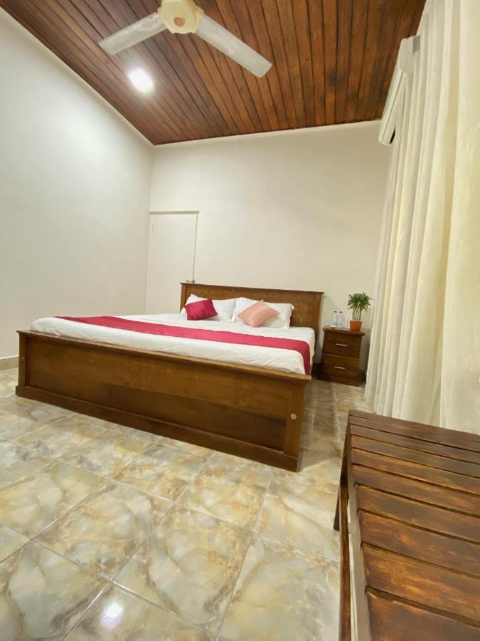 Lodge 87 Negombo Eksteriør billede